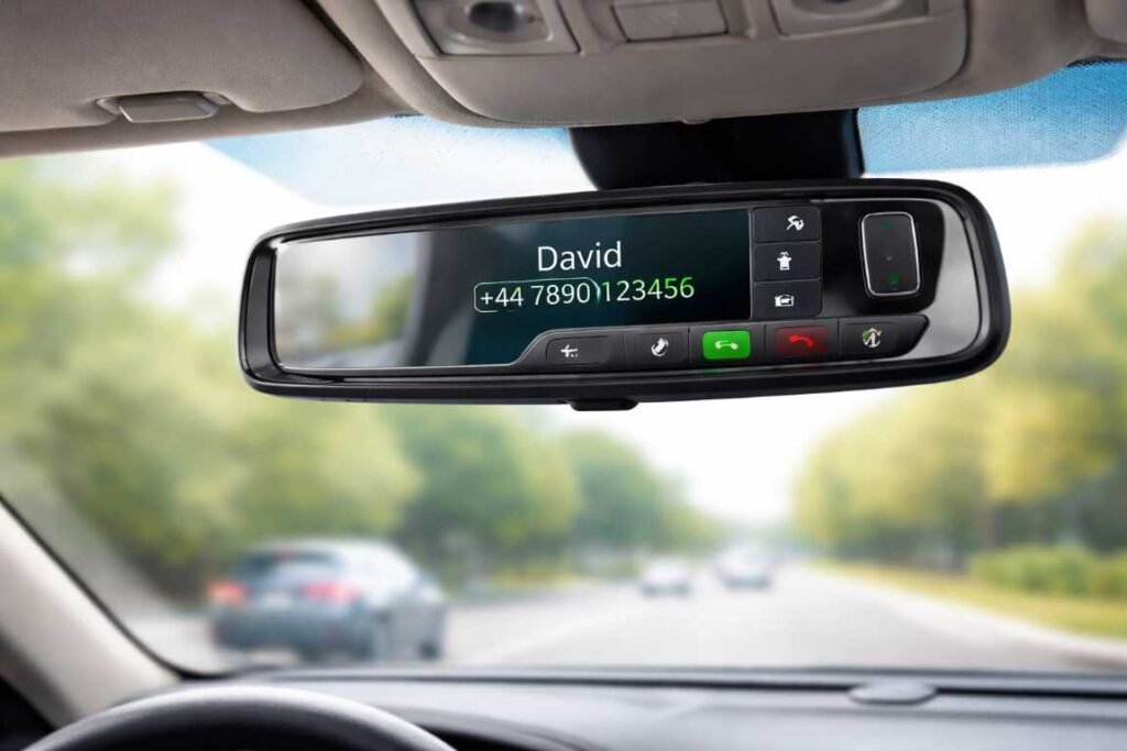 Detachable Headset for Extra Flexibility