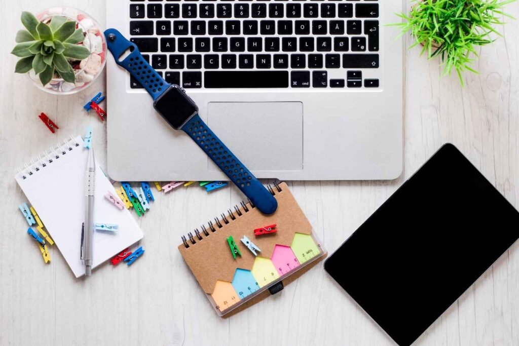 Focus and Environment: Must Have Office Gadgets for Deep Work